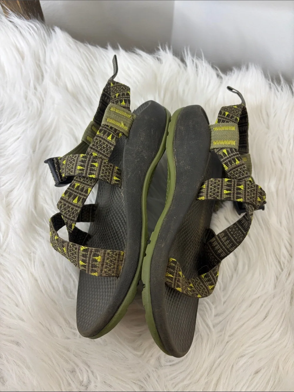 Chaco Kids Sandals in Olive and Yellow Strap Pattern Size 2